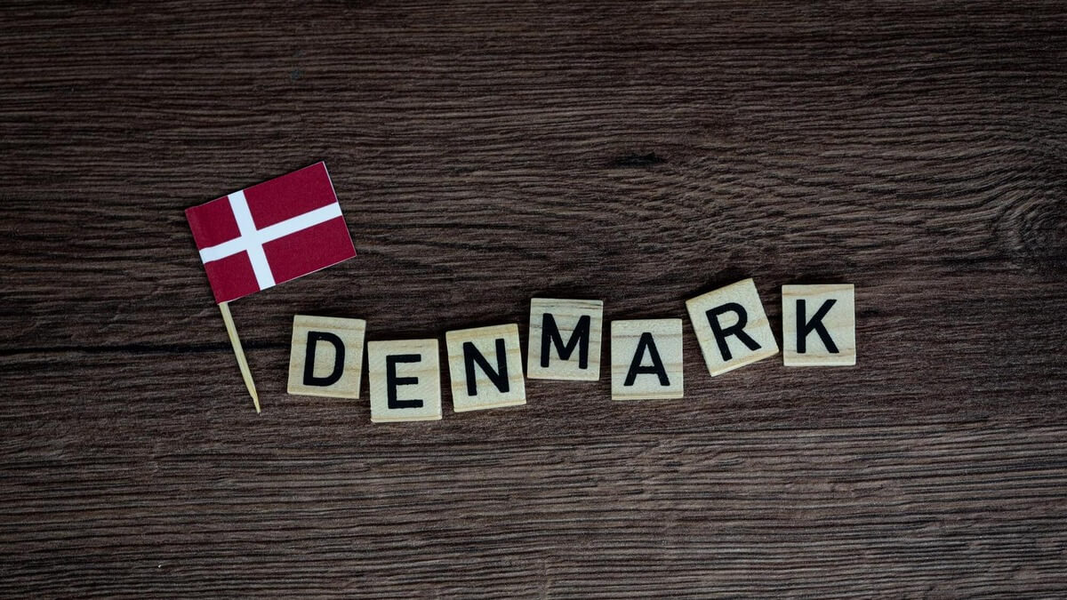پرداخت هزینه گرین کارت دانمارک